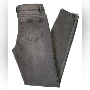 Routee 66 Gray Light Wash Denim Mid Rise Skinny Jeans 4 Pockets Size 24